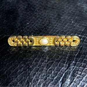 Vintage Gold Bar Brooch